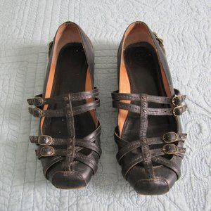 Vintage FRYE Gladiator Strappy Buckle Punk Studded Sandals shoes Flats 10 11